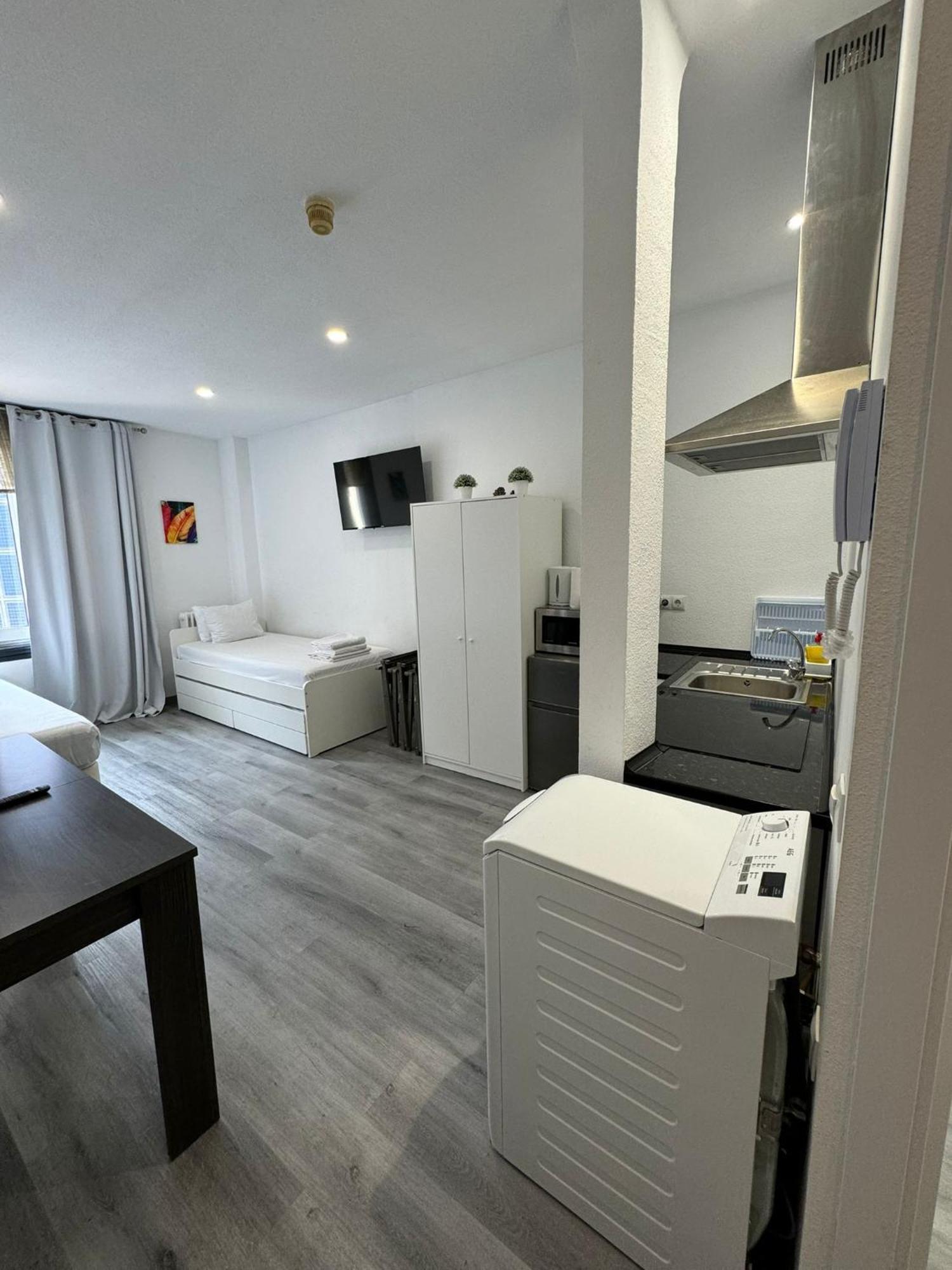 Estudio En Callao, 4 Personas Мадрид Екстериор снимка